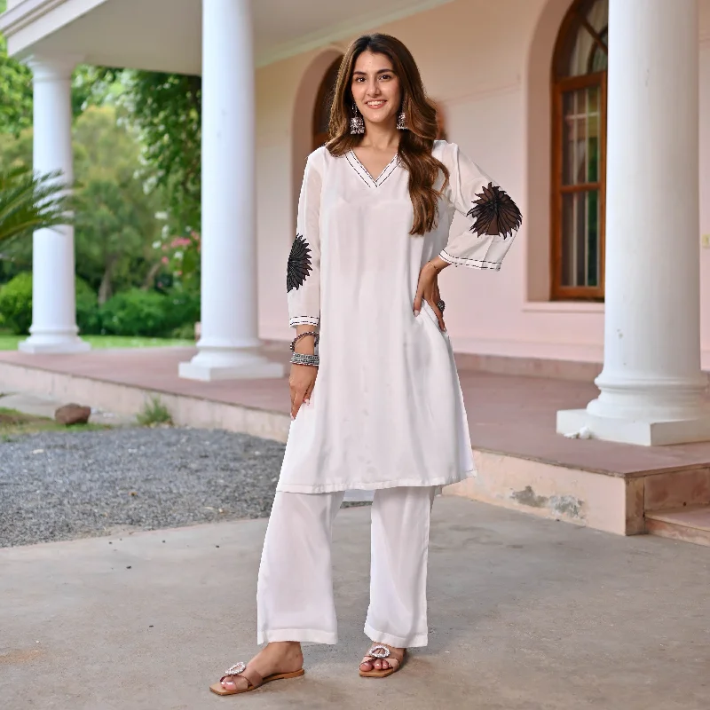 Nazakat White Kurta Set