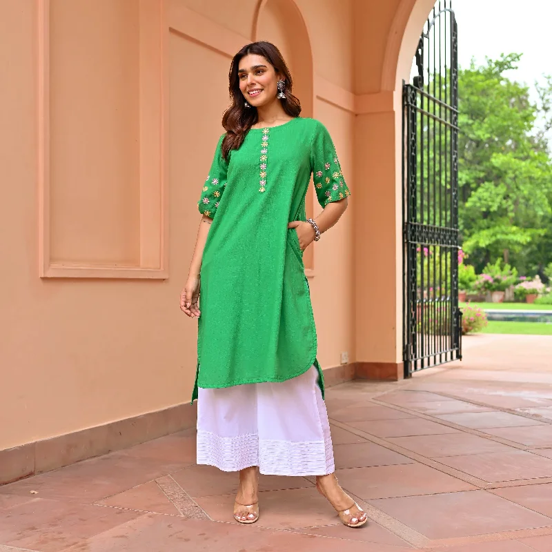 Aaravika Embroidered Kurta Set