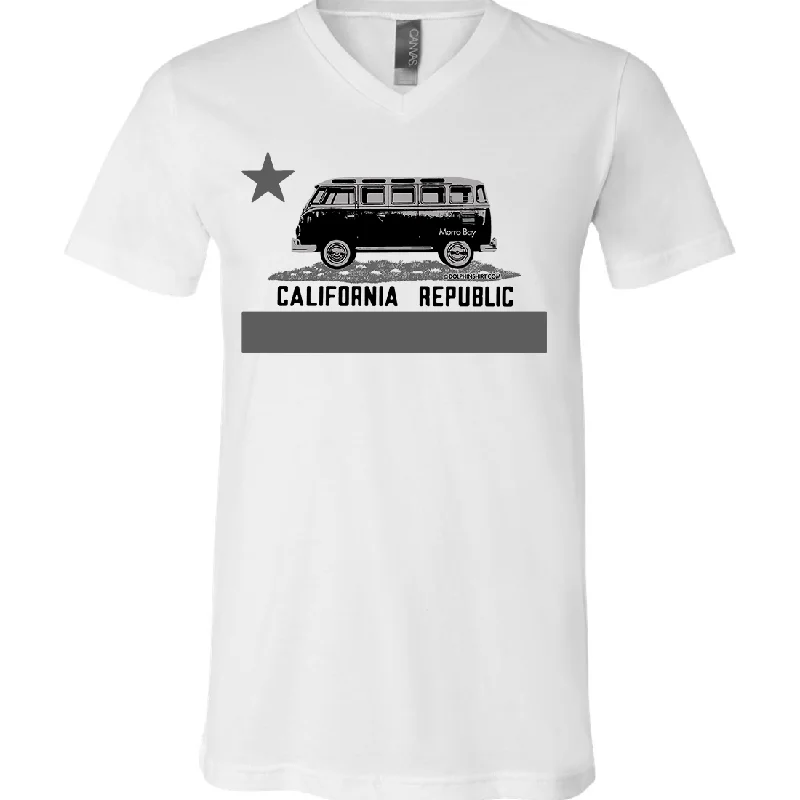 California Republic Fashion Van Asst Colors V-Neck